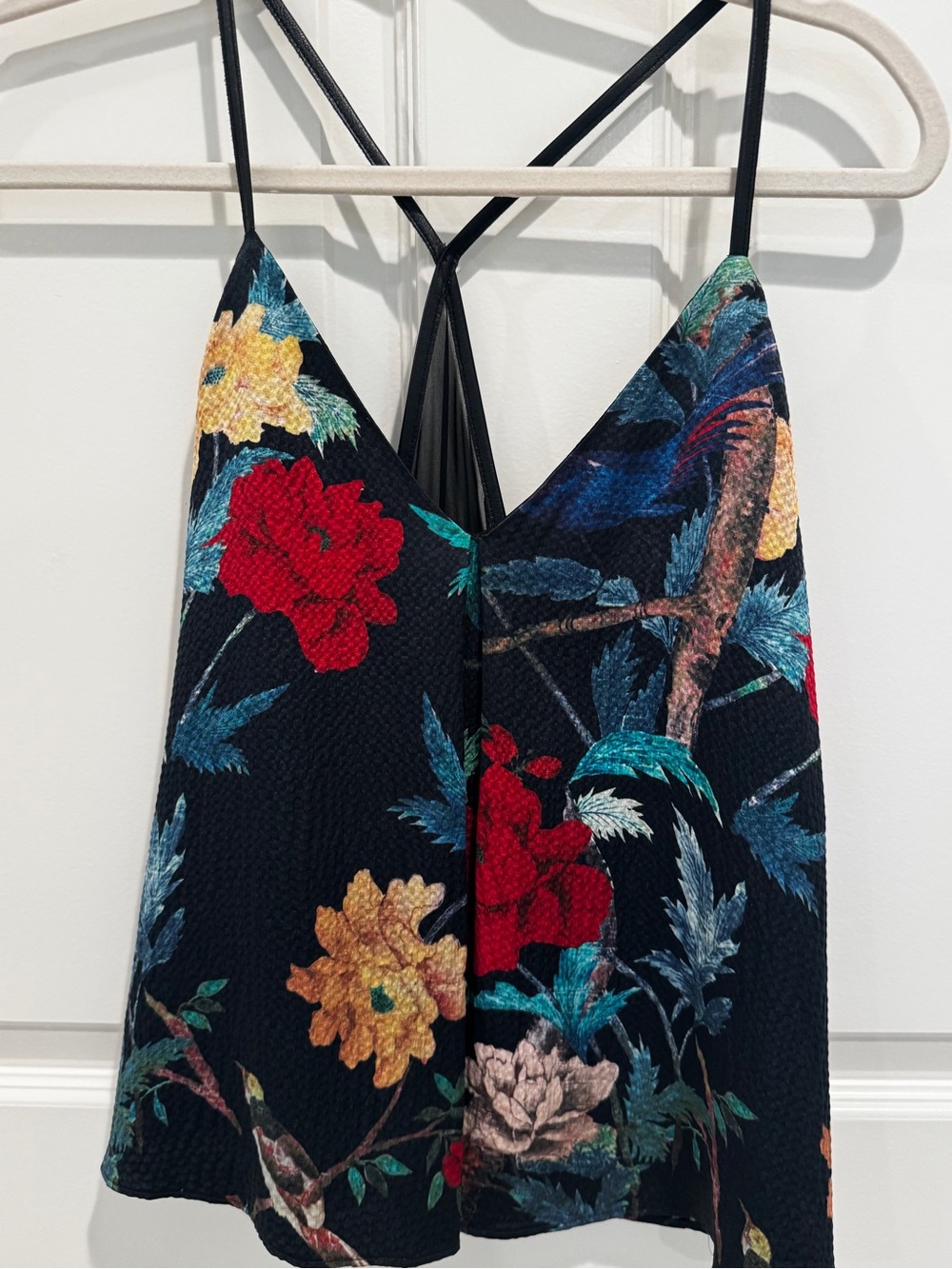 Alice & Olivia 2 Piece Floral Wide-Leg Outfit - Black with Red & Yellow Flowers - Picture 4 of 9